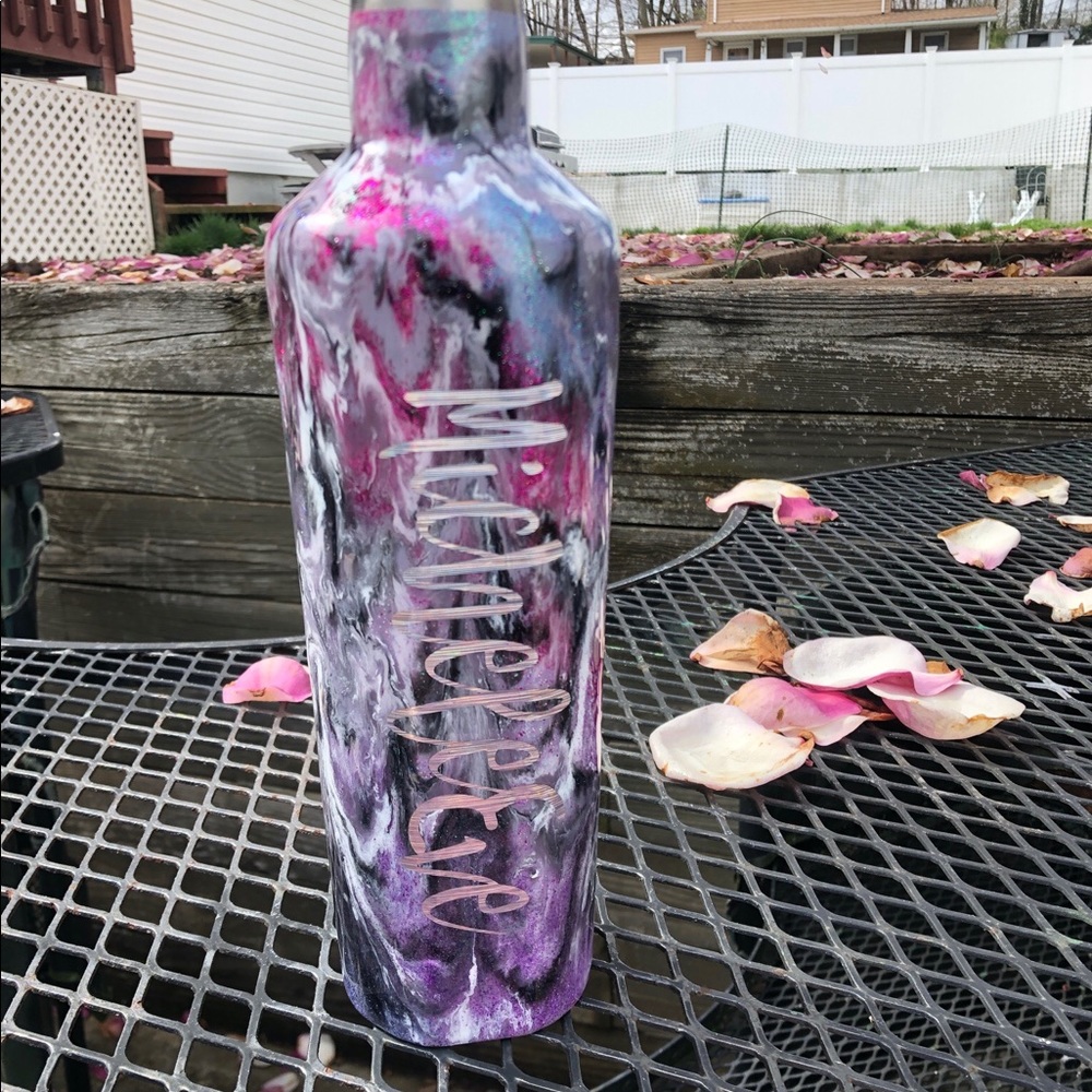 Customizable 16 or 30 ounce tumblers